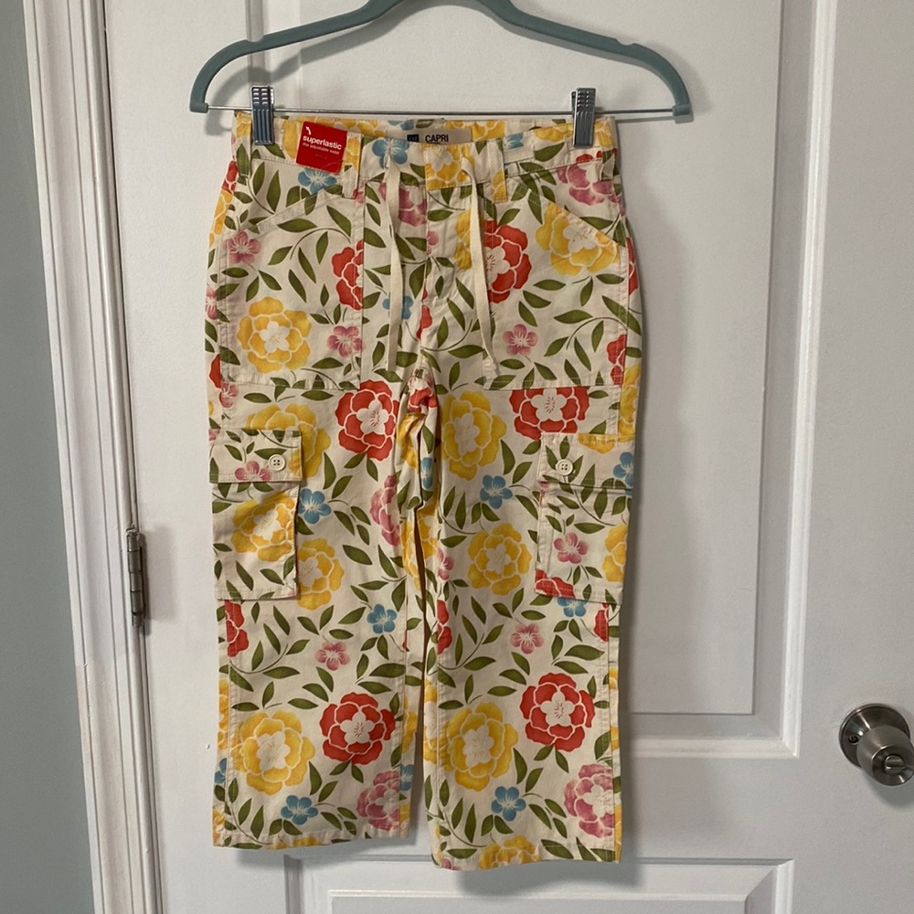 Gap girls floral capris size US 10 plus